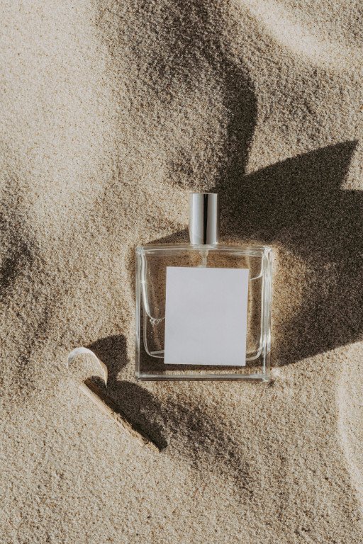 A Comprehensive Guide to Eclat d'Arpege Perfume: A Fragrance That Captivates the Senses