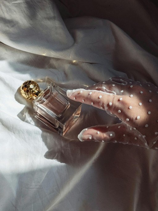 Miss Dior 30 ml Parfum: A Fragrance That Embodies Elegance and Grace